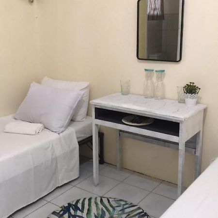 Ignacio'S Place Bacolod Bagian luar foto