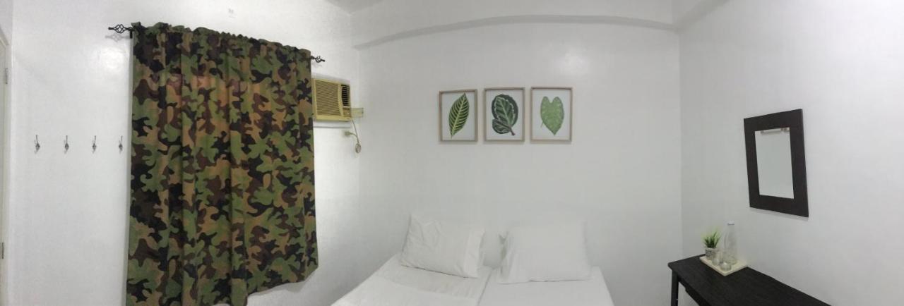 Ignacio'S Place Bacolod Bagian luar foto